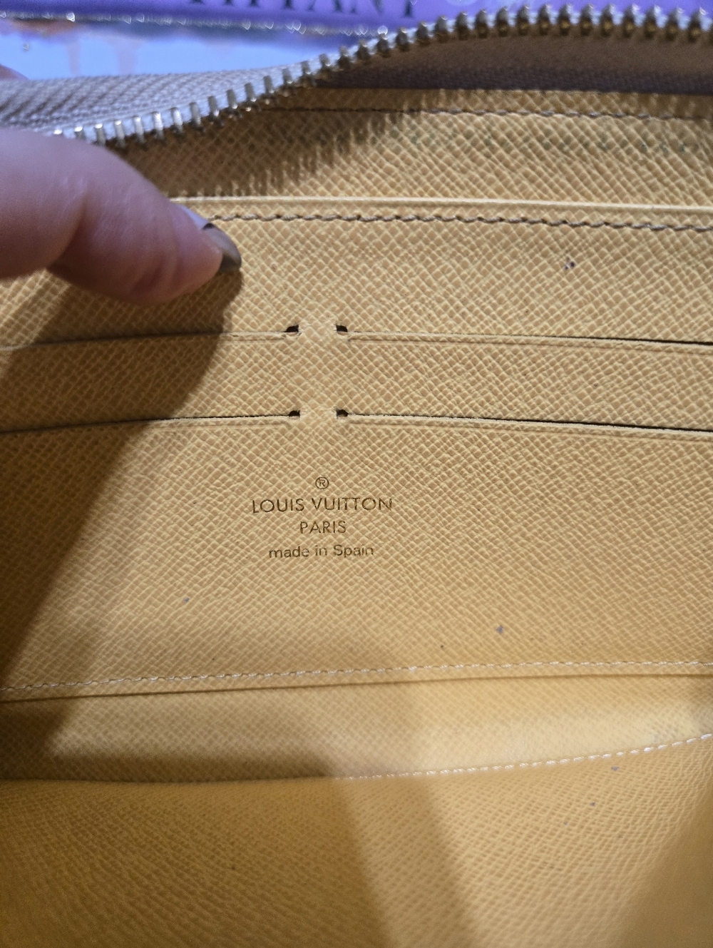 Louis Vuitton Limited Edition Damier Azur Zippy Long Wallet EUC - Picture 10 of 14